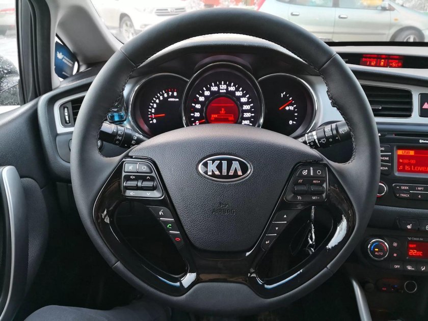 Руль Киа СИД 2021