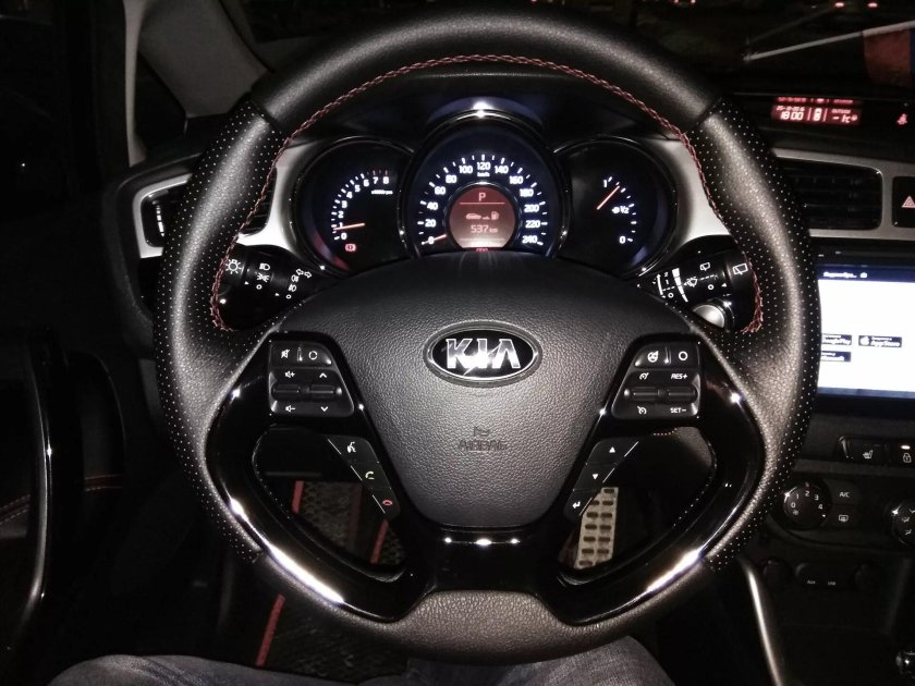 Руль Киа СИД 2jd