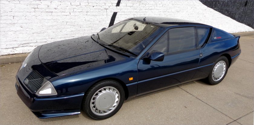 Renault Alpine v6 Turbo