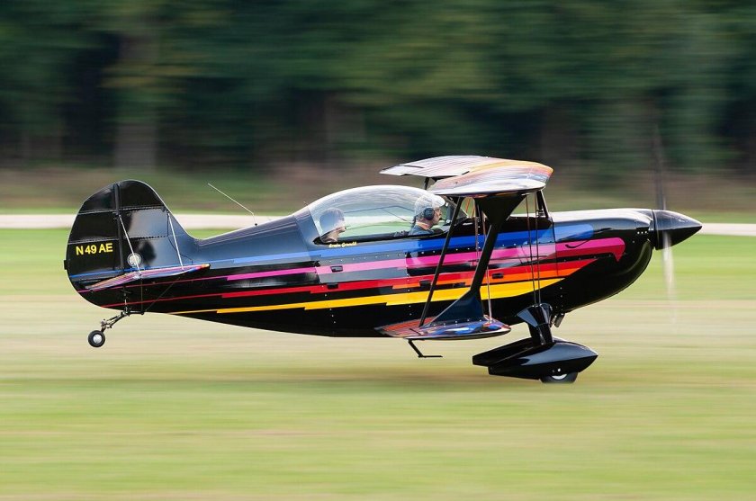 Спортивные бипланы самолеты