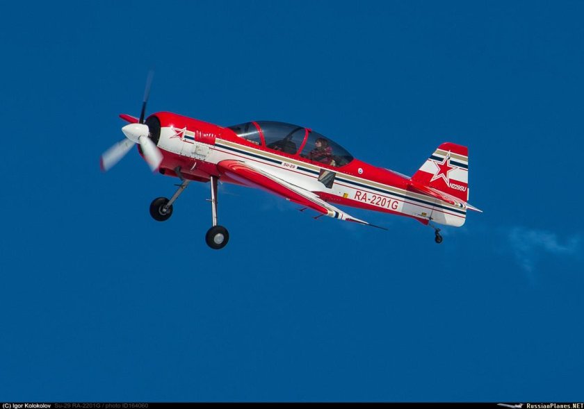 Пилотажный самолет Су 26