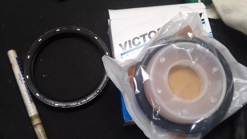 БМВ сальник задний н42