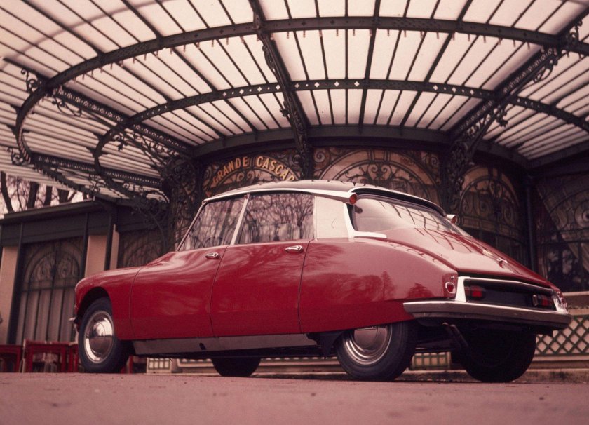 Ситроен ДС 19