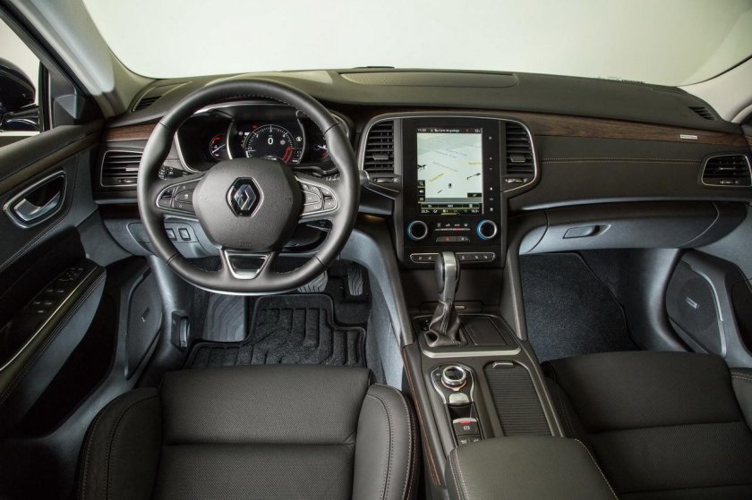 Рено талисман универсал салон