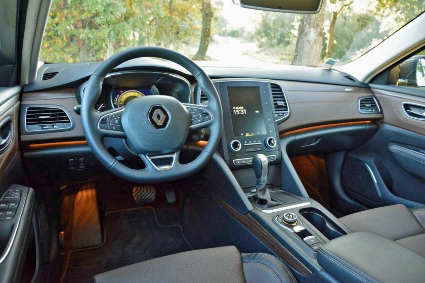 Renault Talisman 2017 салон