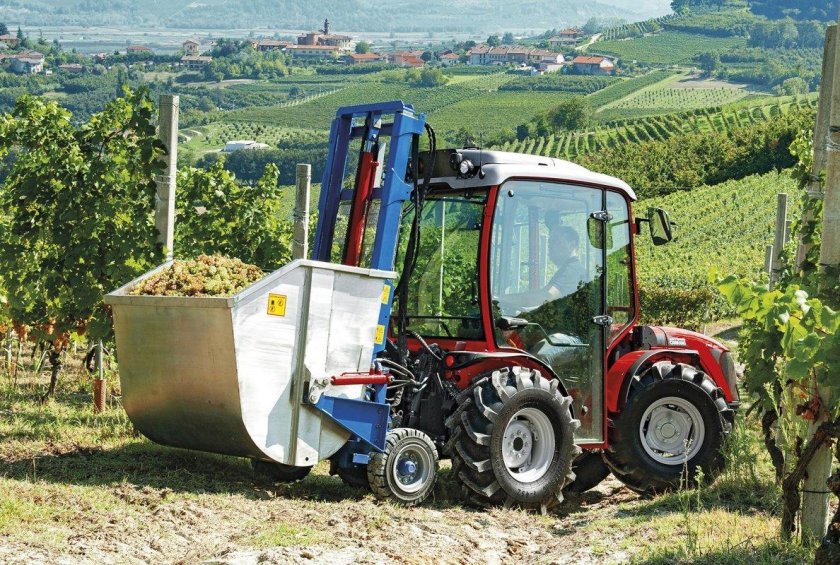 Трактор Antonio Carraro