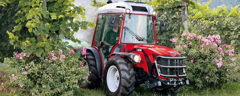 Трактор Антонио Карраро 9900