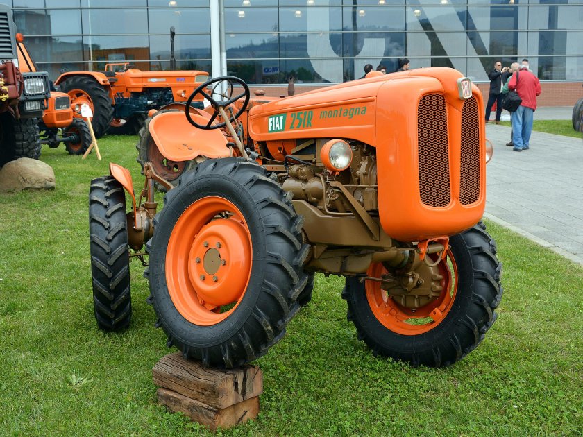 Трактор Fiat