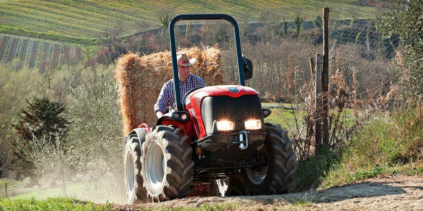 Трактор Antonio Carraro Mach