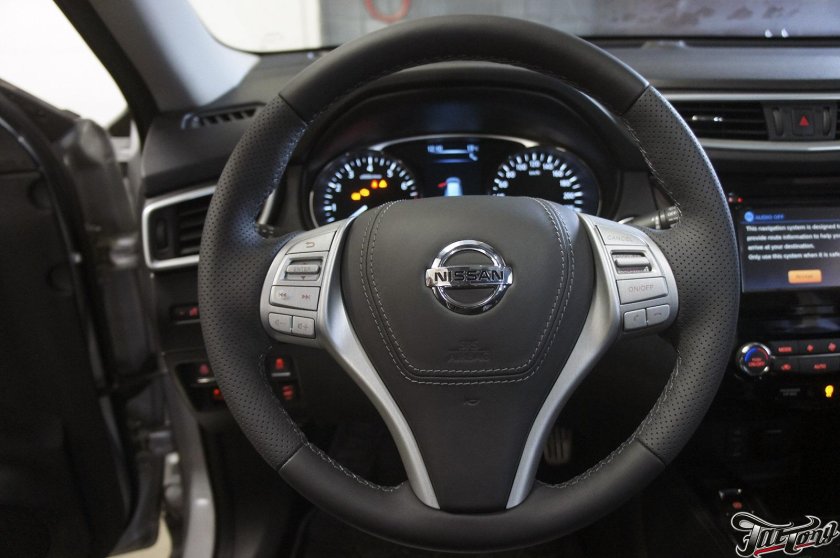 Руль Nissan x-Trail t32