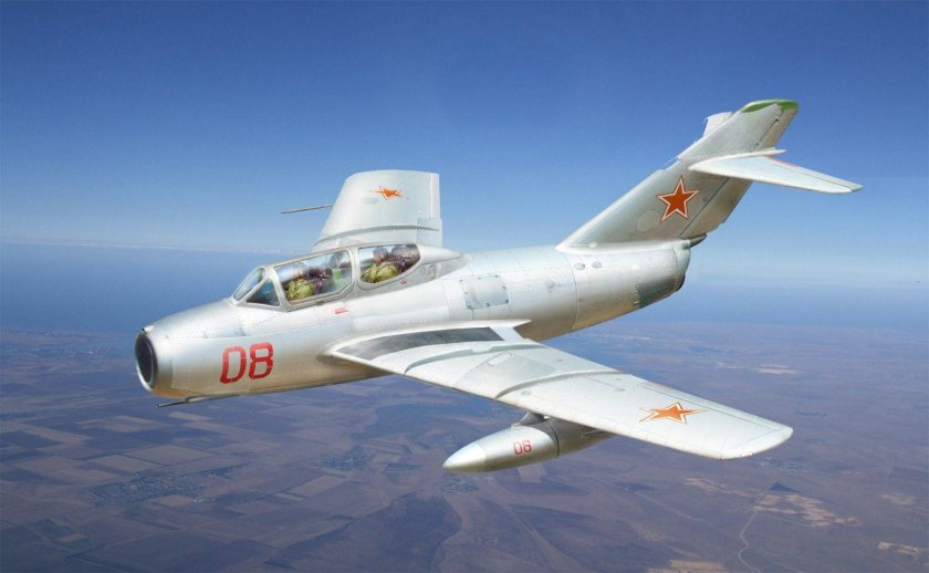 Самолет миг 15 Ути