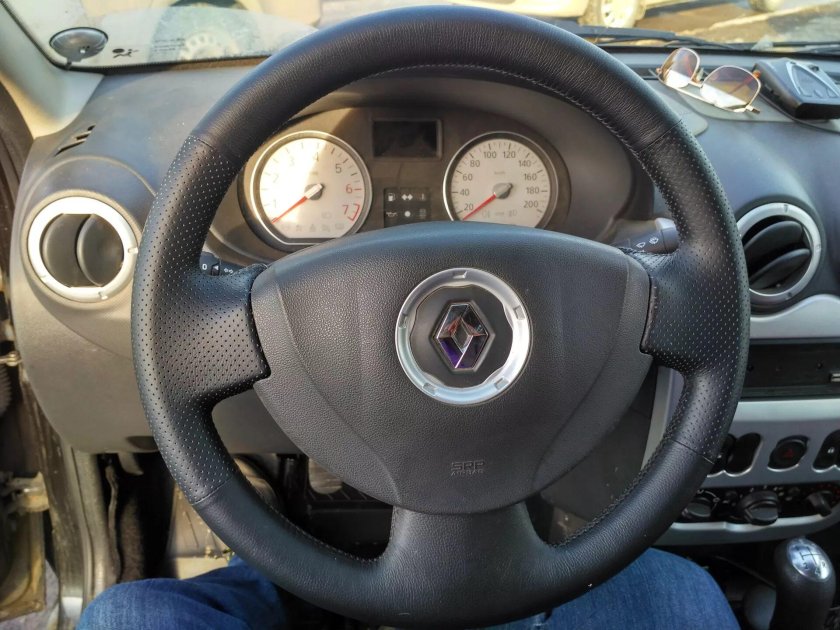 Руль Рено Логан фаза 2