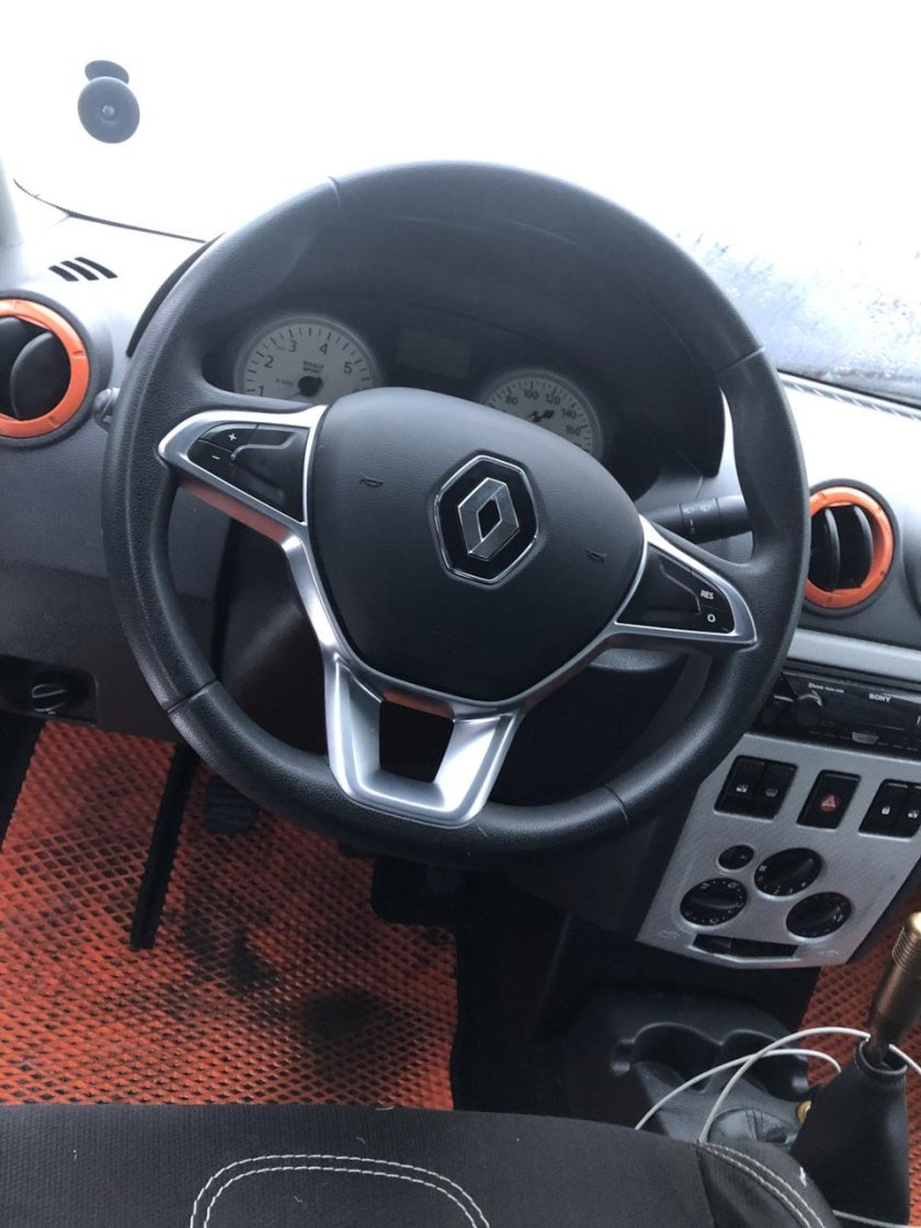 Руль Рено Логан 2