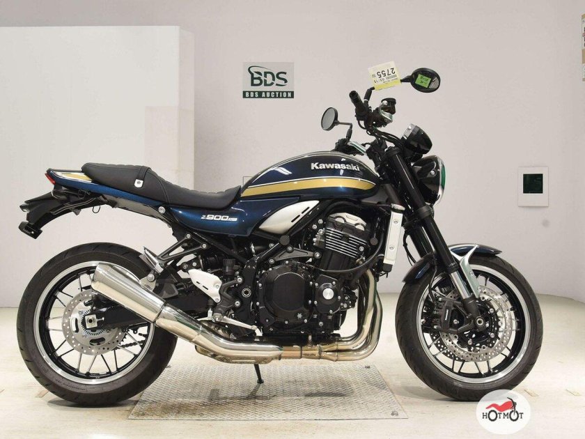 Kawasaki z900 2021