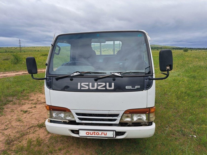 Isuzu Elf бортовой