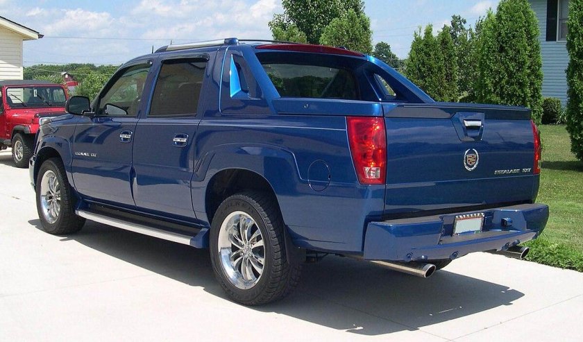 Cadillac Escalade пикап 2002