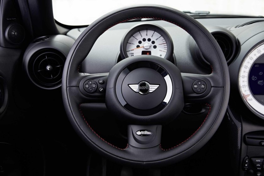 Руль Mini Cooper JCW