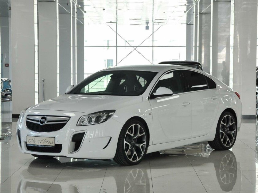 Opel Insignia OPC лифтбек
