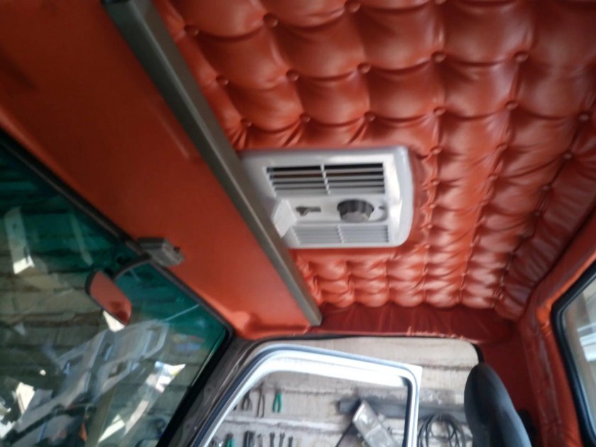 Динамики в кабину Исузу Эльф