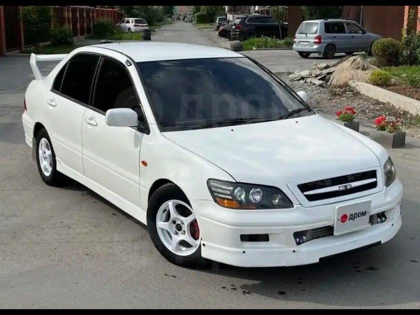 Mitsubishi Lancer Cedia 2001 год