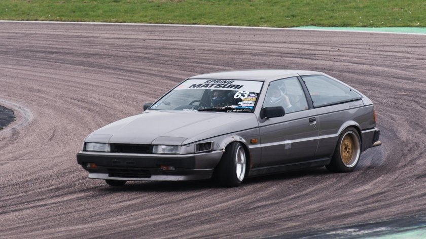 Исузу Пиаза