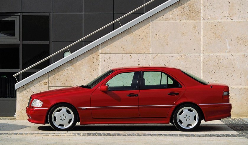 Mercedes Benz w202 AMG