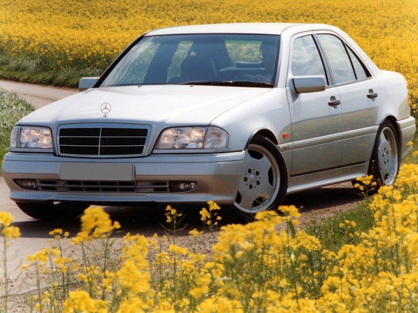 Mercedes-Benz w202