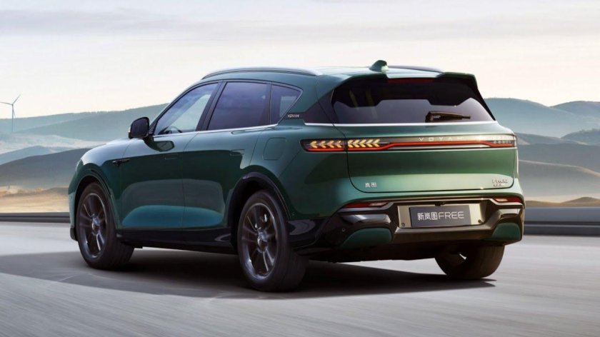 Китайская машина voyah 2023