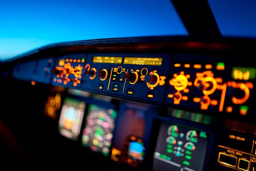 Автопилот в самолете