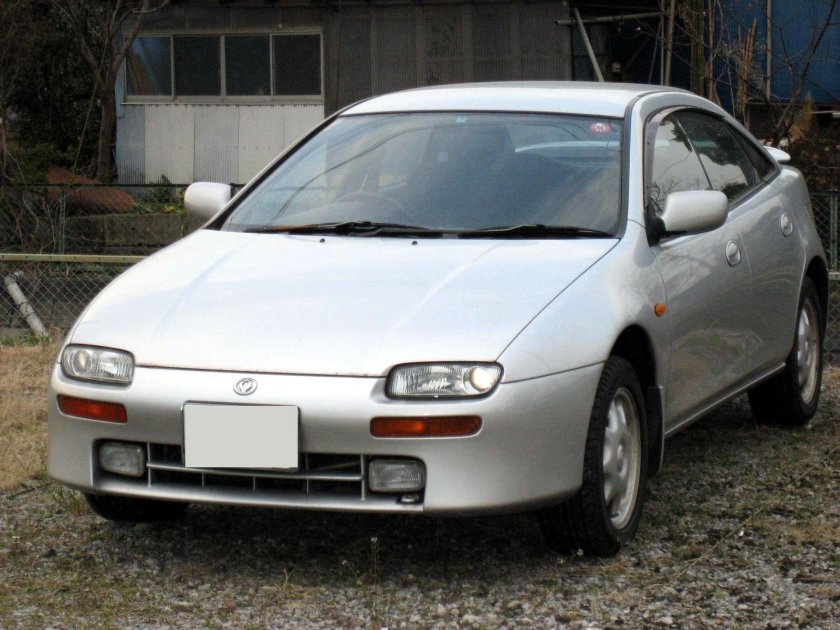 Mazda Lantis 1998