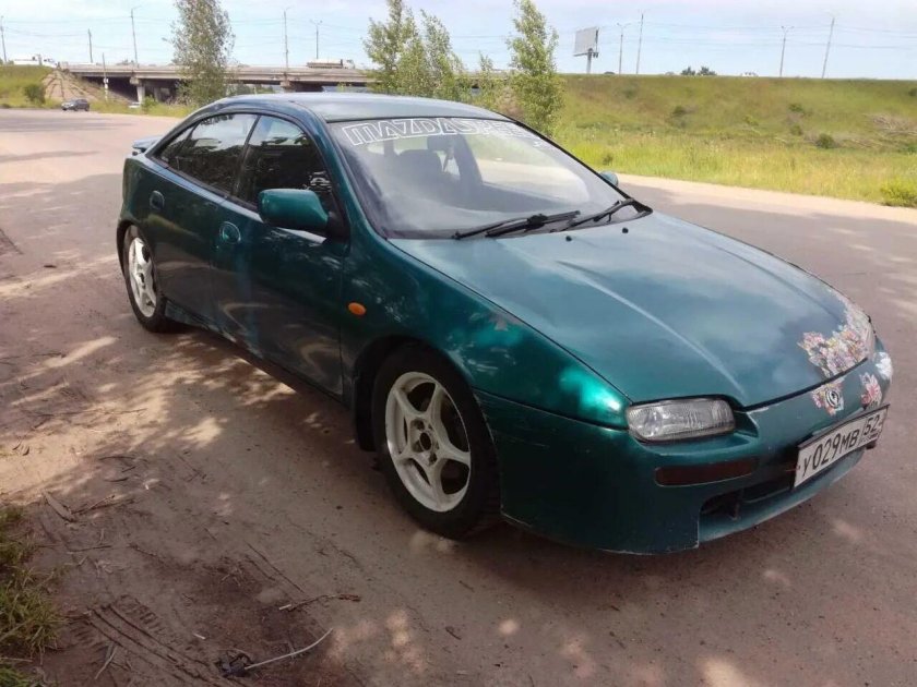 Mazda Lantis 1994