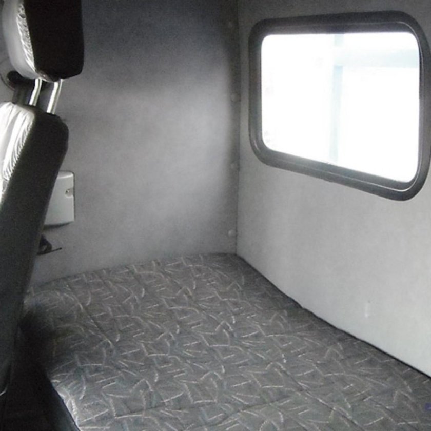 КАМАЗ 5320 со спальником