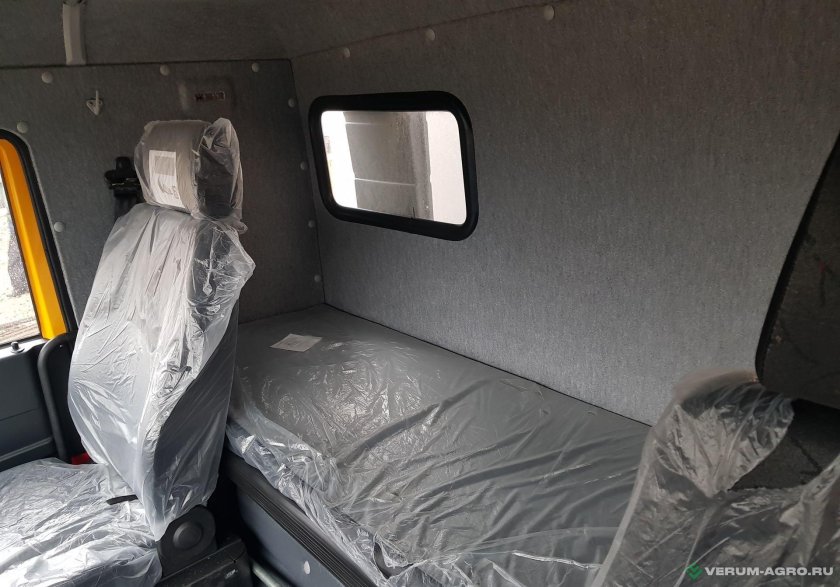 КАМАЗ 4308 со спальником