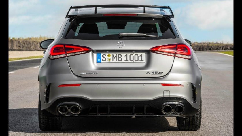 Mercedes Benz a45 AMG 2020