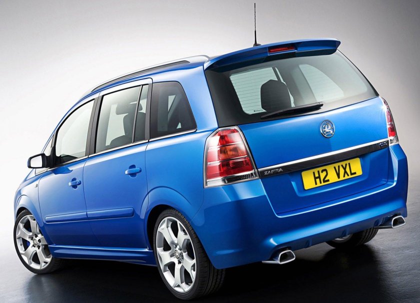 Opel Zafira OPC