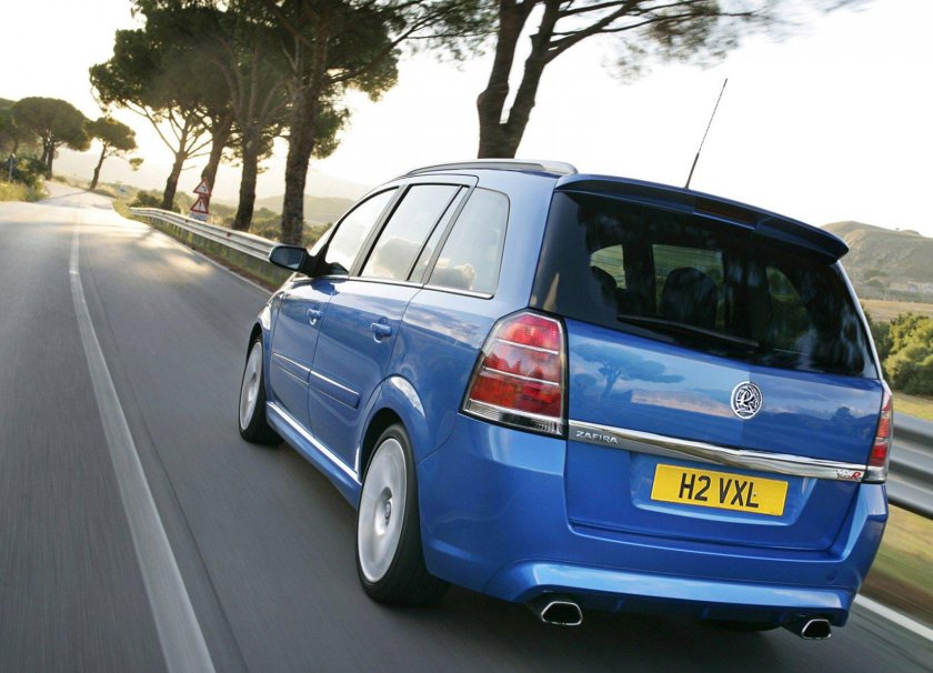 Опель Зафира OPC