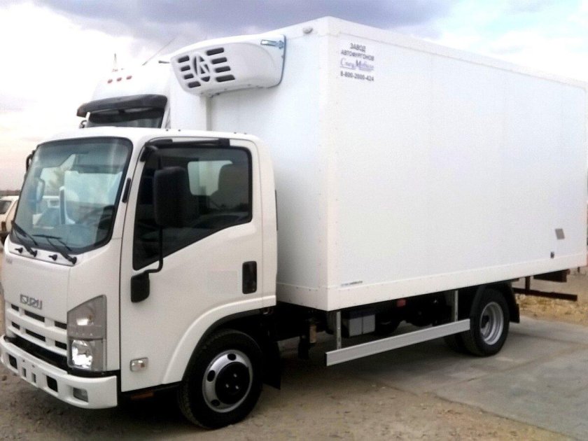 Isuzu nmr85h изотермический фургон