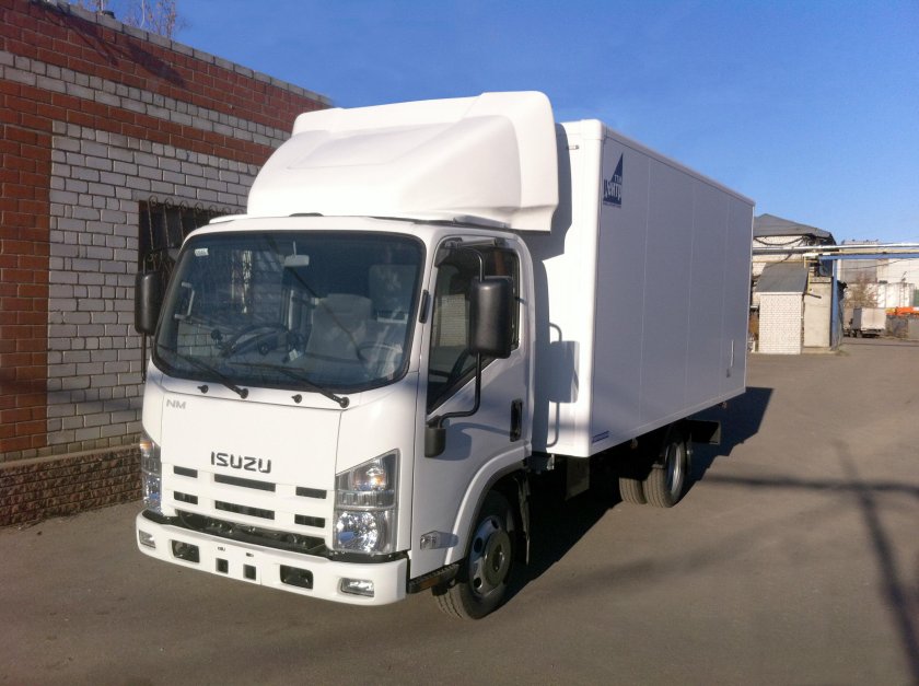 Isuzu nlr85