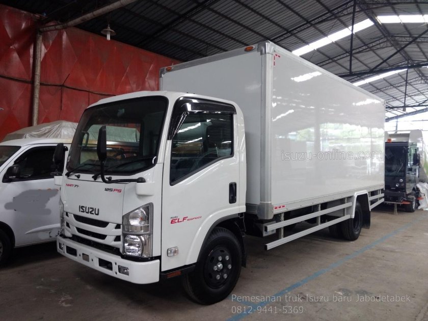 Isuzu nmr85h 515