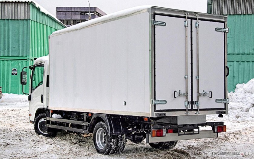 Isuzu nmr85h изотермический фургон