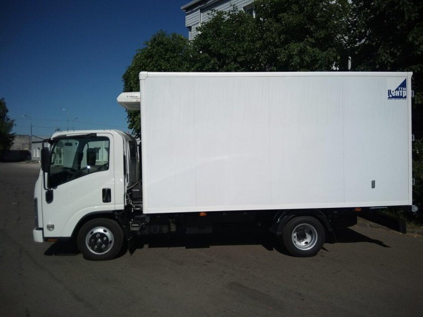 Isuzu Elf 7.5 (NPR) изотермический/рефрижератор