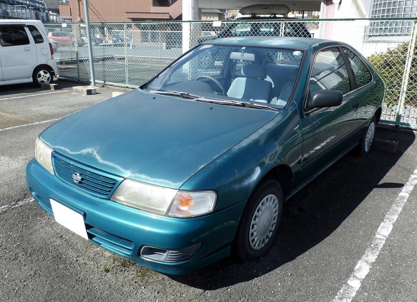 Nissan Lucino, 1995
