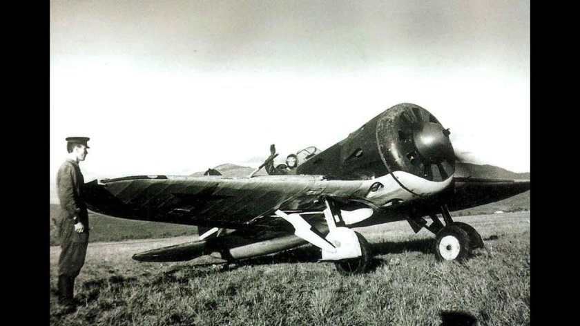 Советский истребитель и-16