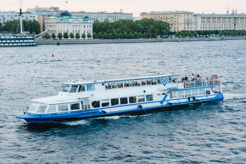Нева Тревел теплоход Москва 57