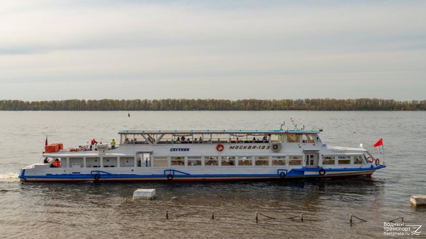 Теплоход Тип Москва проект р-51э