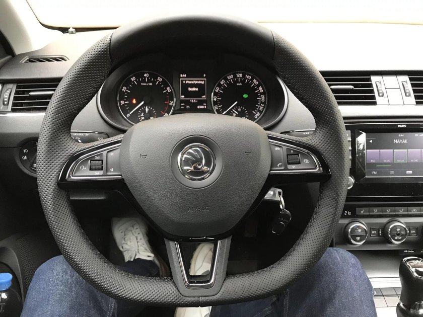 Руль Шкода Рапид 2021