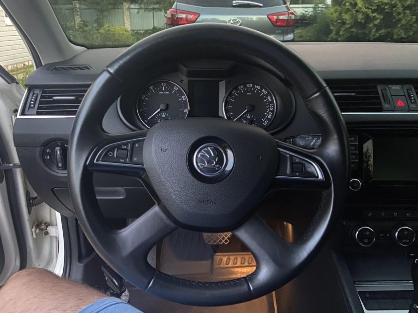 Руль Шкода а7