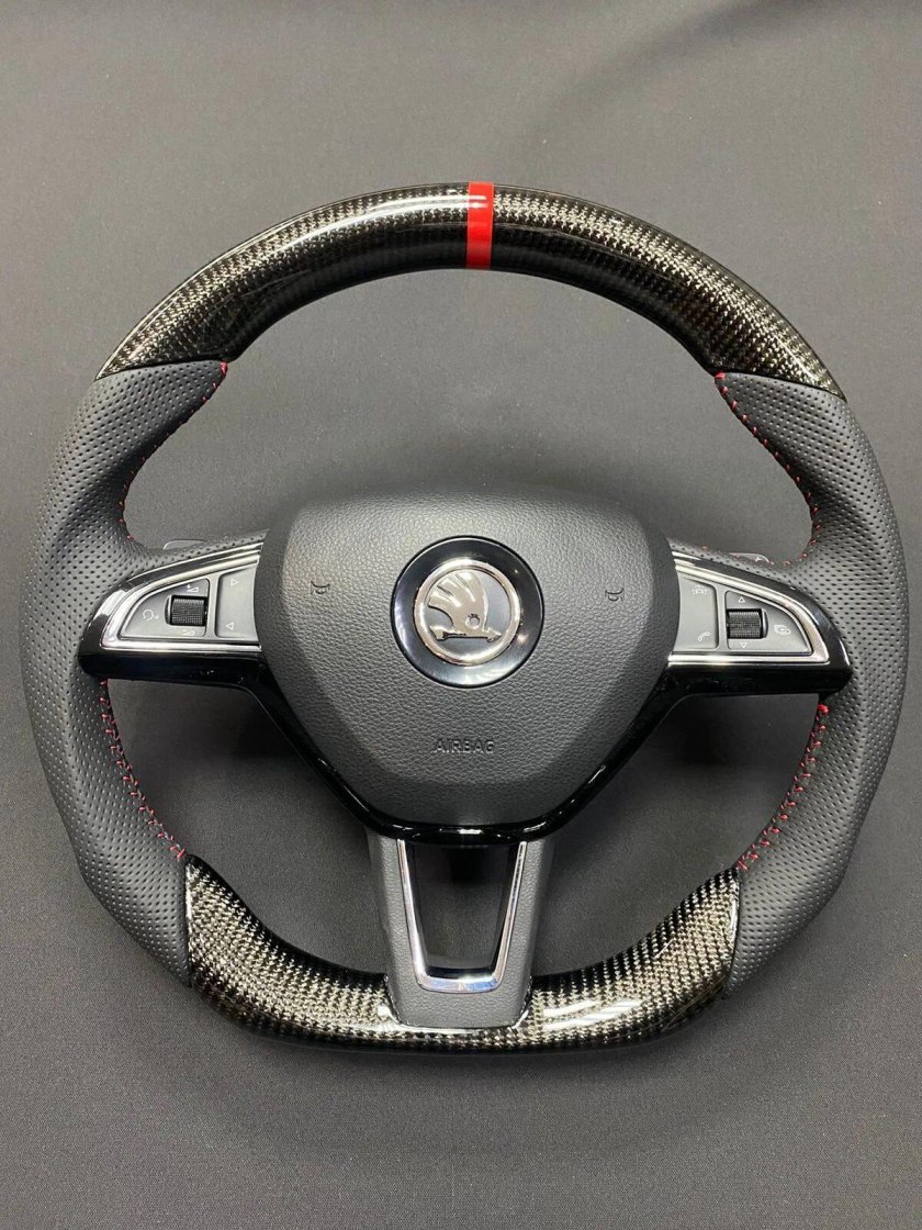 Карбоновый руль Шкода Октавия а7