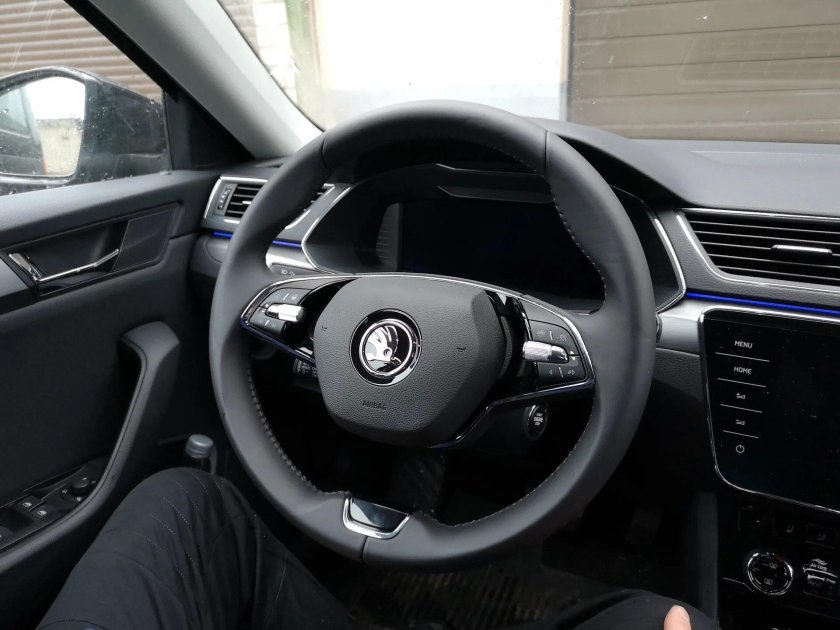 Руль Шкода Кодиак 2021