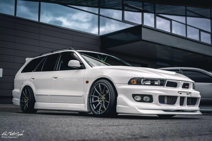 Mitsubishi Legnum VR-4